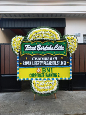 Papan Bunga Duka di Batani