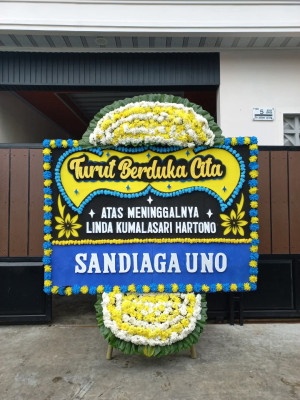 Papan Bunga Duka di Batani